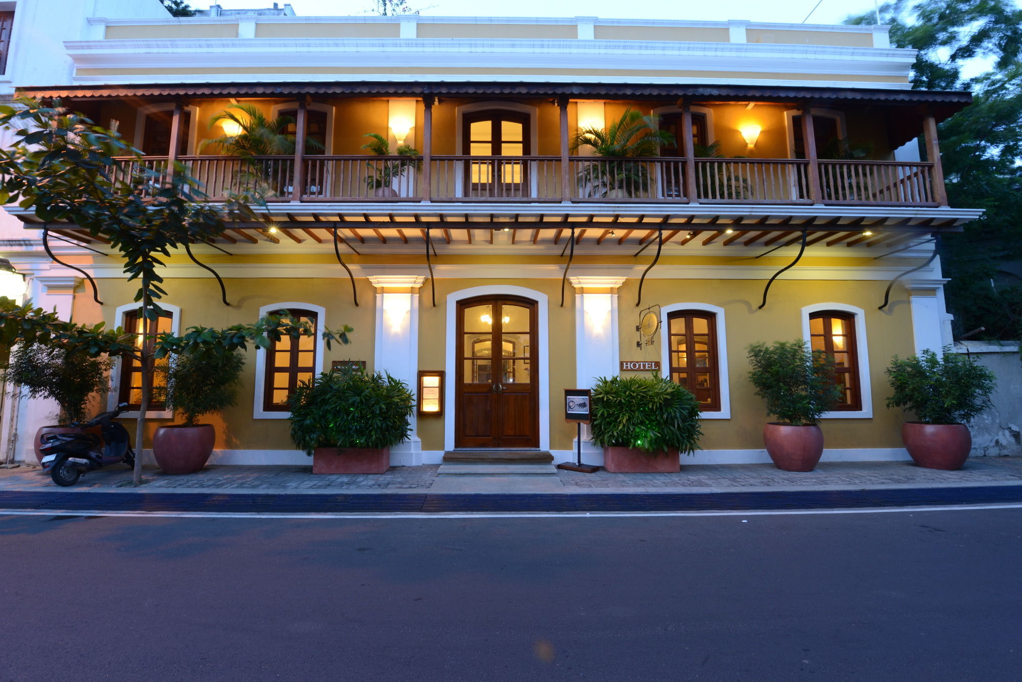 Hotel Palais De Mahe - A Cgh Earth Experience Puducherry Zewnętrze zdjęcie